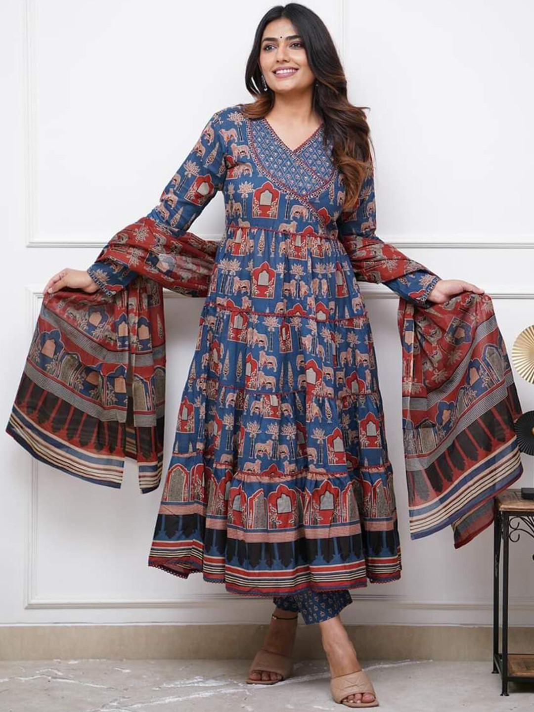 

Fashion Ritmo Women Floral Embroidered Regular Kurta with Pyjamas & With Dupatta, Blue