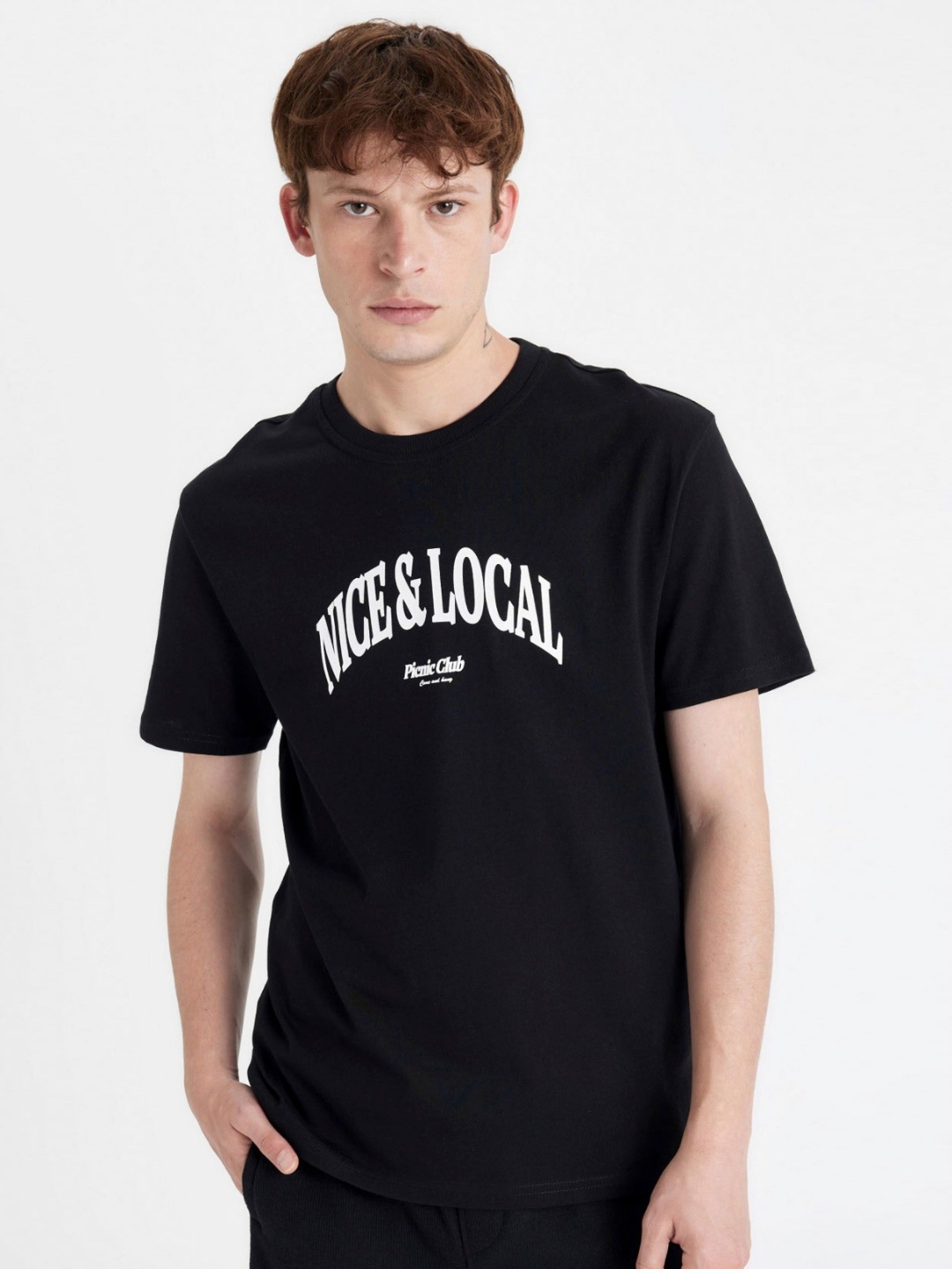 

DeFacto Men Typography Printed Round Neck Cotton T-shirt, Black