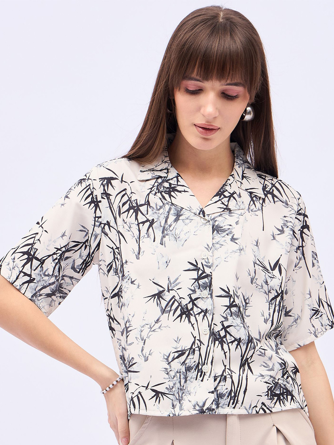 

DressBerry Women Floral Printed Satin Shirt Style Crop Top, Cream