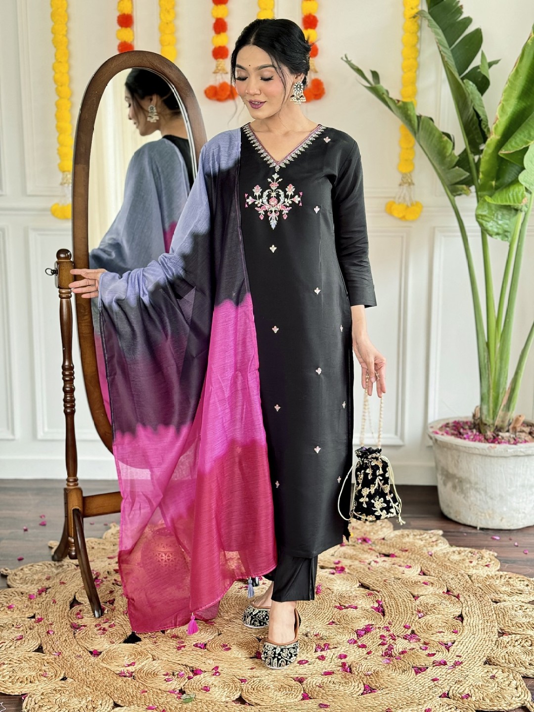 

choiceit Floral Embroidered V-Neck Sequinned Kurta With Trouser And Dupatta, Black