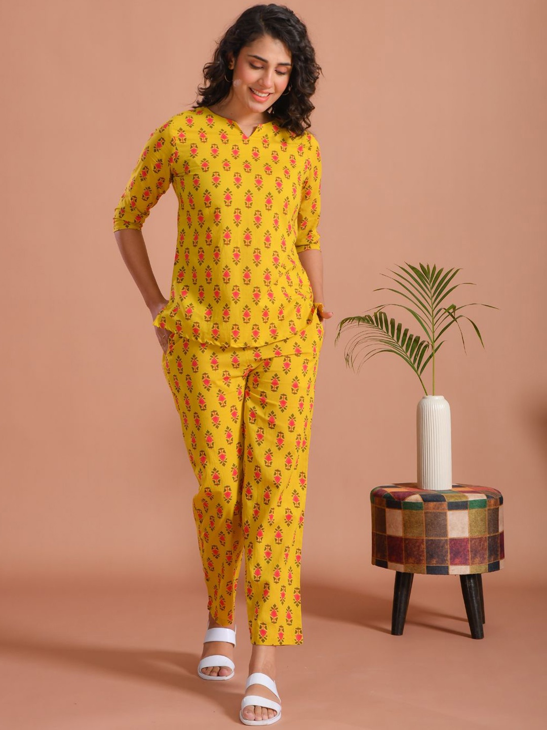 

SANSKRUTIHOMES Printed Pure Cotton Top With Trousers Co-Ords, Mustard