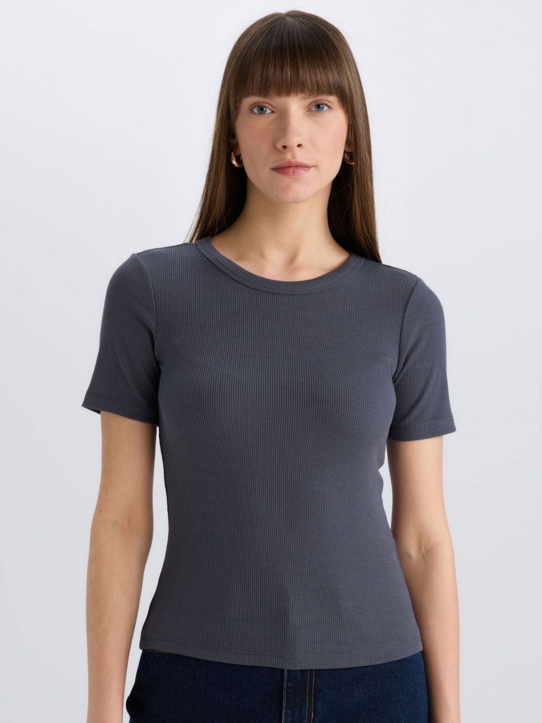

DeFacto Women Self Design Round Neck T-shirt, Grey