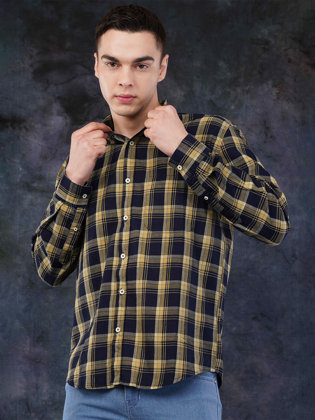 

Binioz Men Classic Fit Spread Collar Tartan Checked Cotton Casual Shirt, Black