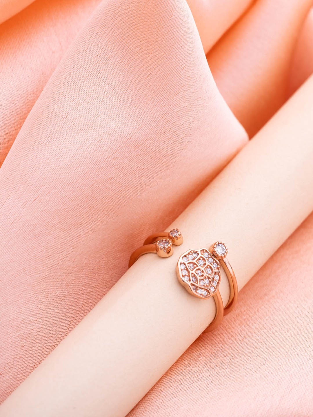 

LIORA 925 Silver Jewellery Sterling Silver Rosegold Plated Turtle Shaped Finger Ring, Rose gold