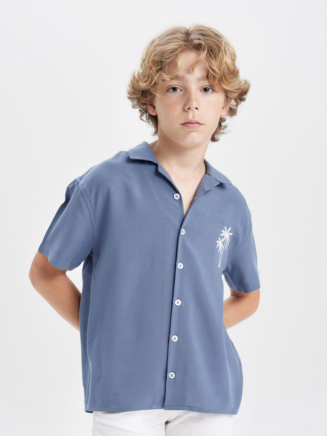 

DeFacto Boys Cuban Collar Floral Printed Casual Shirt, Blue