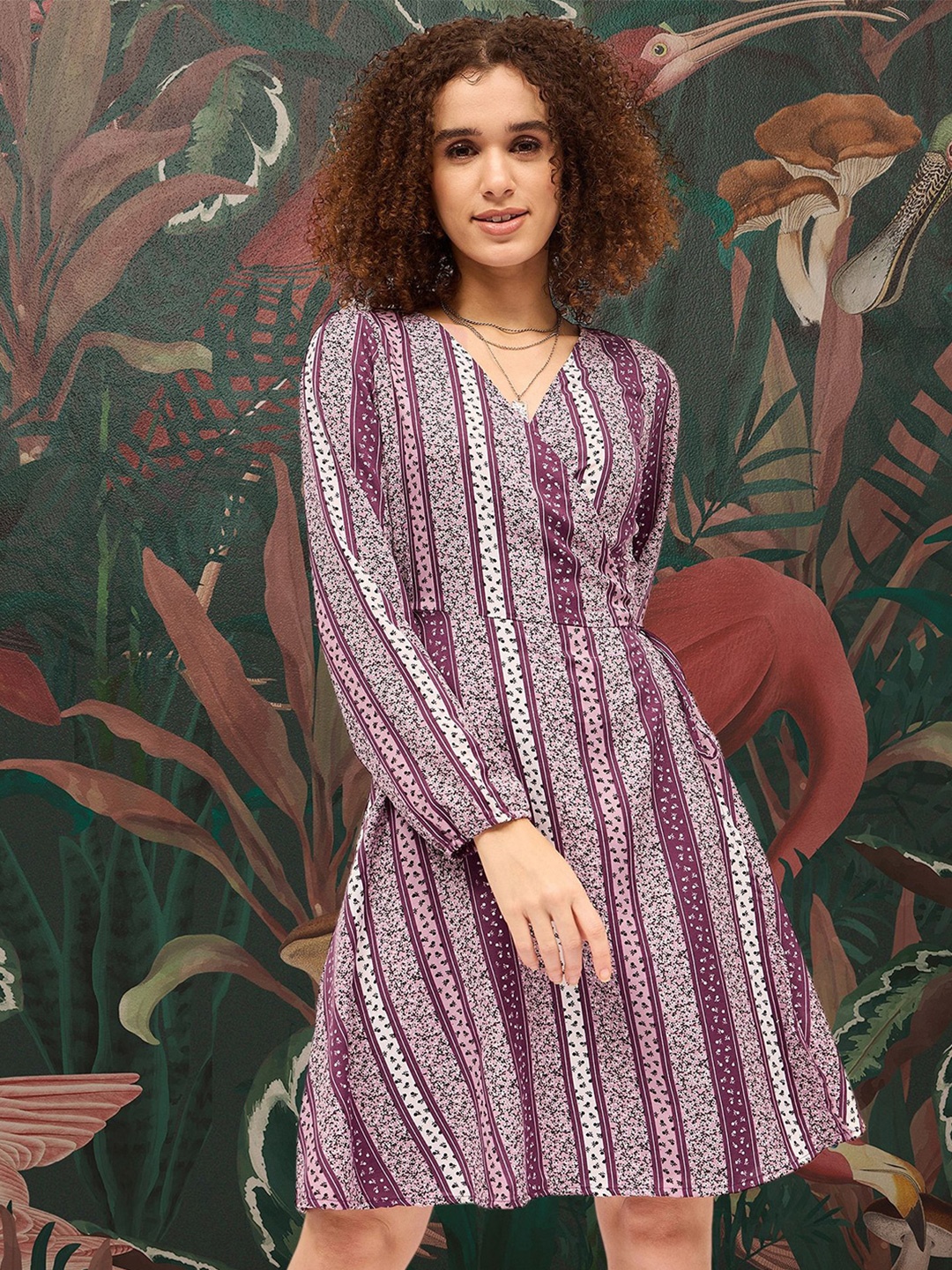 

DressBerry Woman Floral Printed V-Neck Cotton Warp Dress, Purple