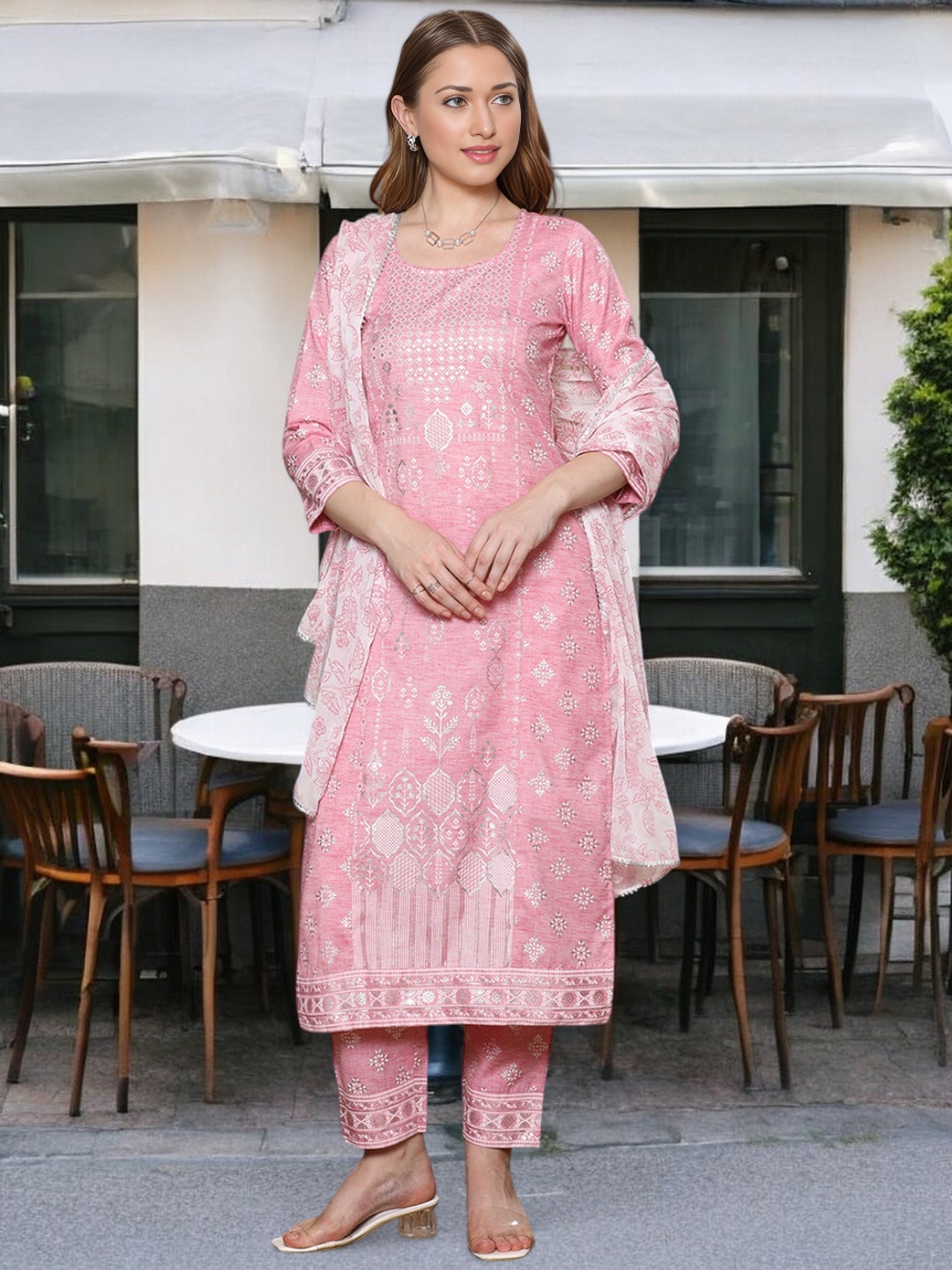 

True Shape Floral Printed Kurta with Trousers & With Dupatta, Rose