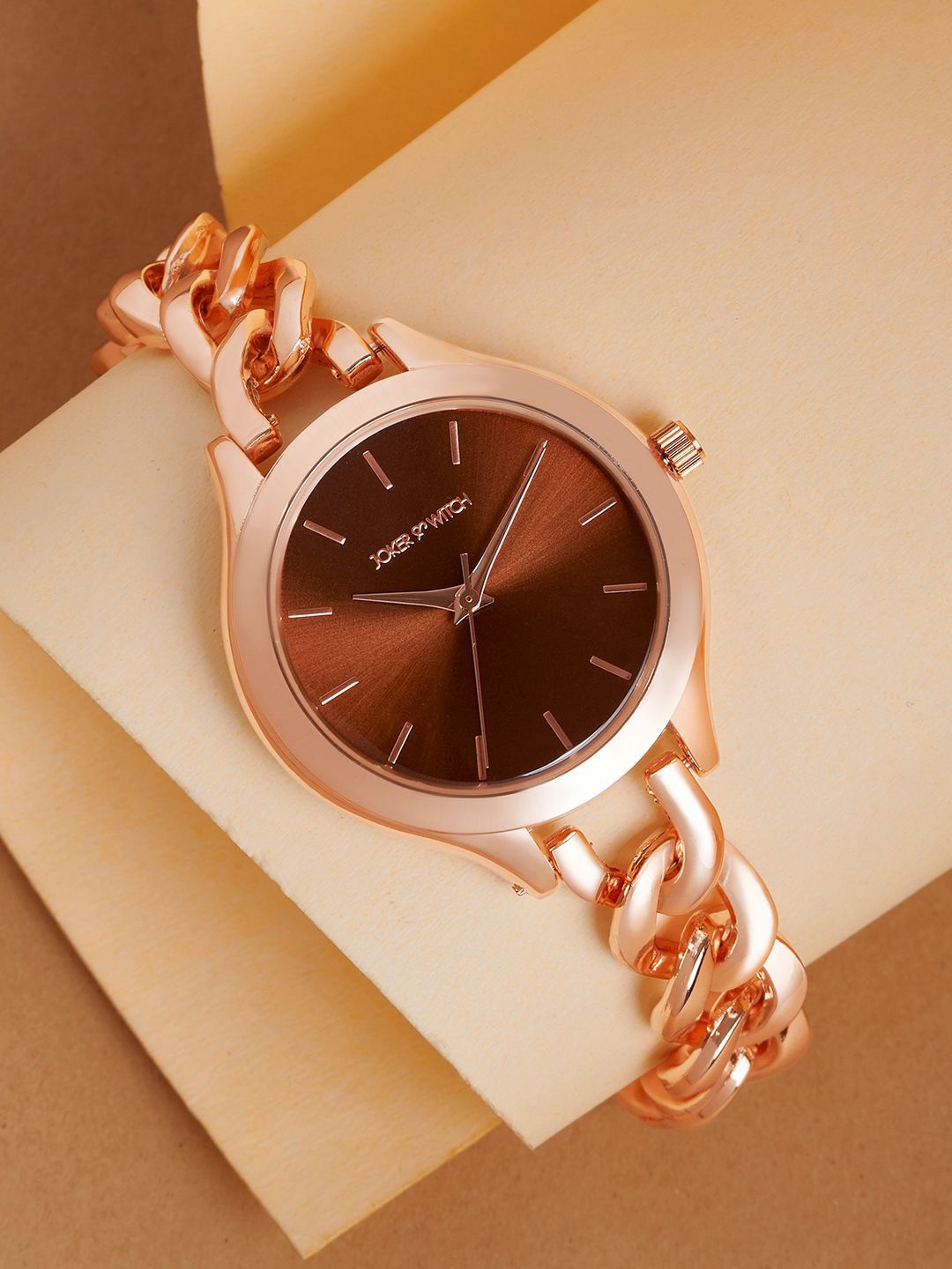 

JOKER & WITCH Women Dial & Bracelet Style Straps Digital Watch AMWW990, Rose gold