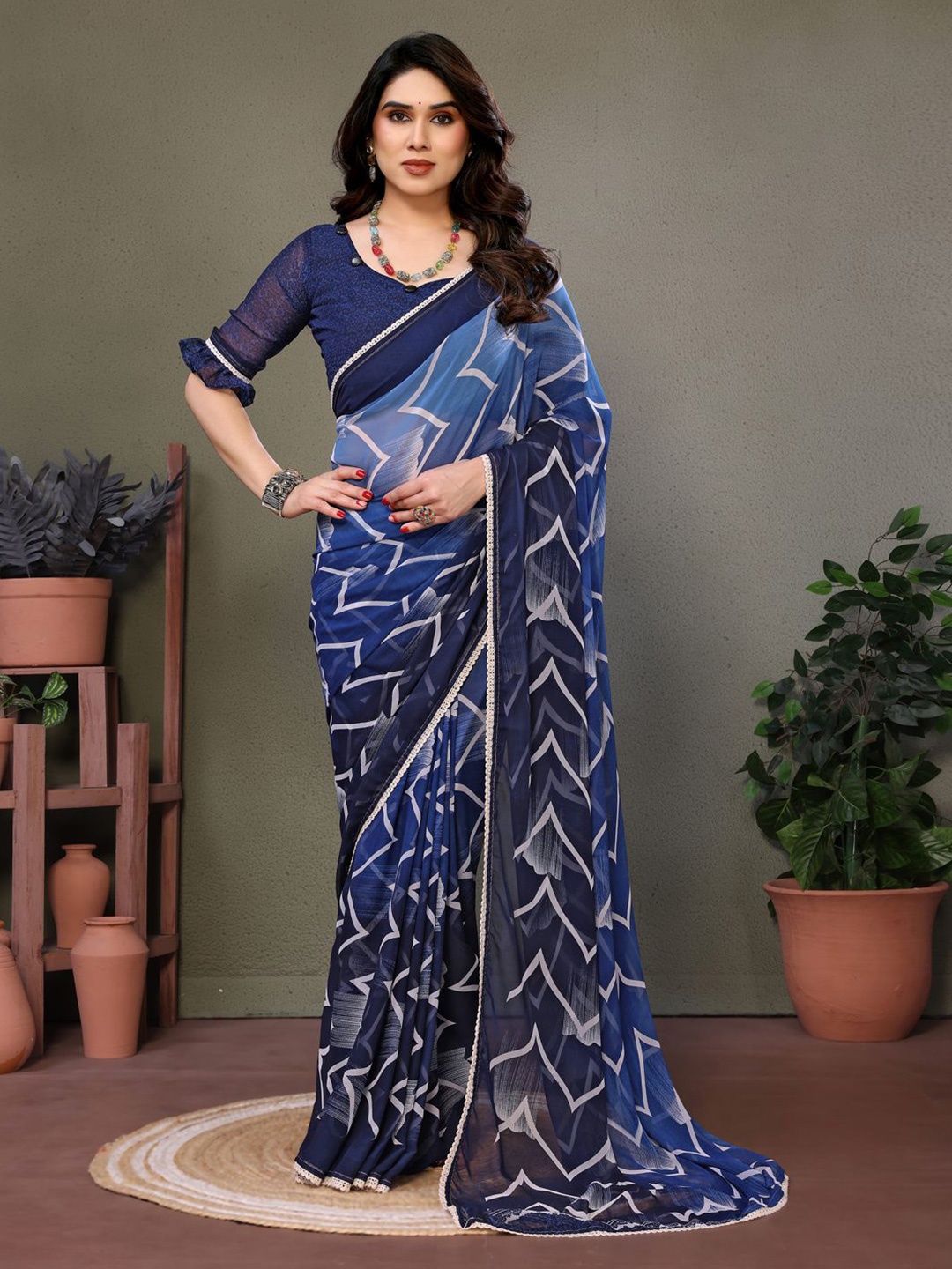 

DIVASTRI Geometric Printed Block Print Saree, Navy blue