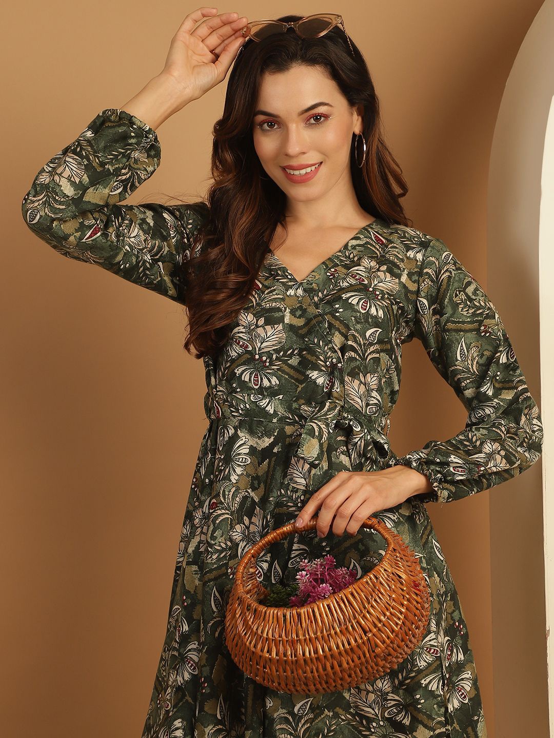 

JAINISH Floral Printed Puff Sleeve Cotton Wrap Dress with Belt, Green