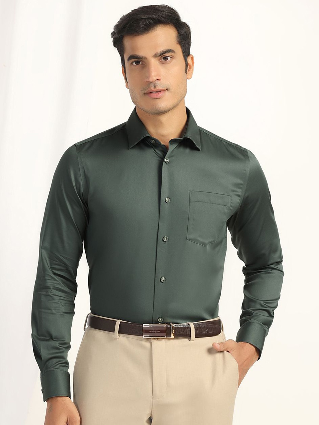 

Blackberrys Men India Slim Fit Spread Collar Solid Cotton Formal Shirt, Olive