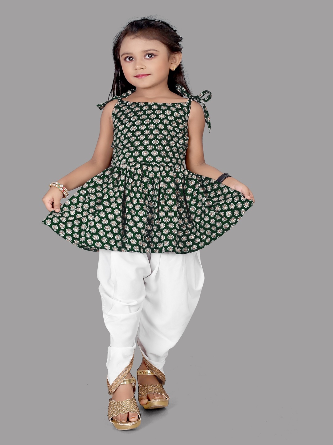 

Aarya Designer Girls Floral Printed Pleated Kurti With Dhoti Pants, Green