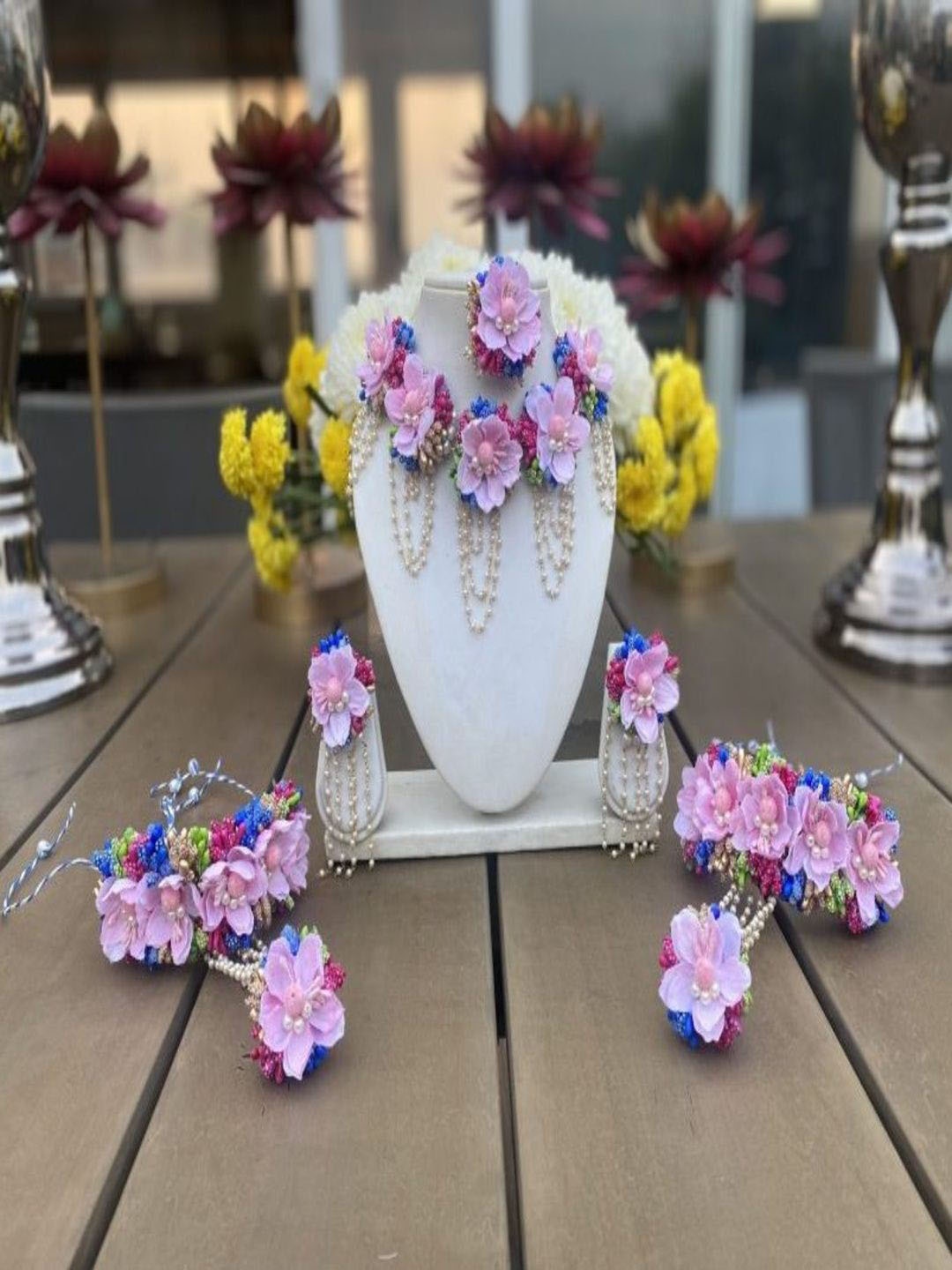 

Flosaira Fauna Spring Brass-Plated Beaded Floral Jewellery Set, Gold