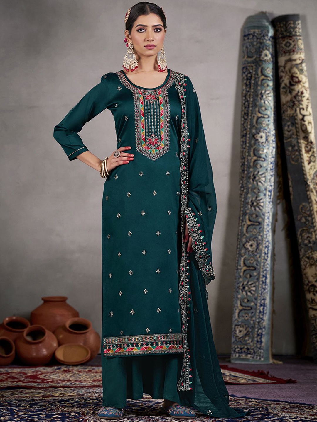

Anouk Embroidered Unstitched Dress Material, Teal