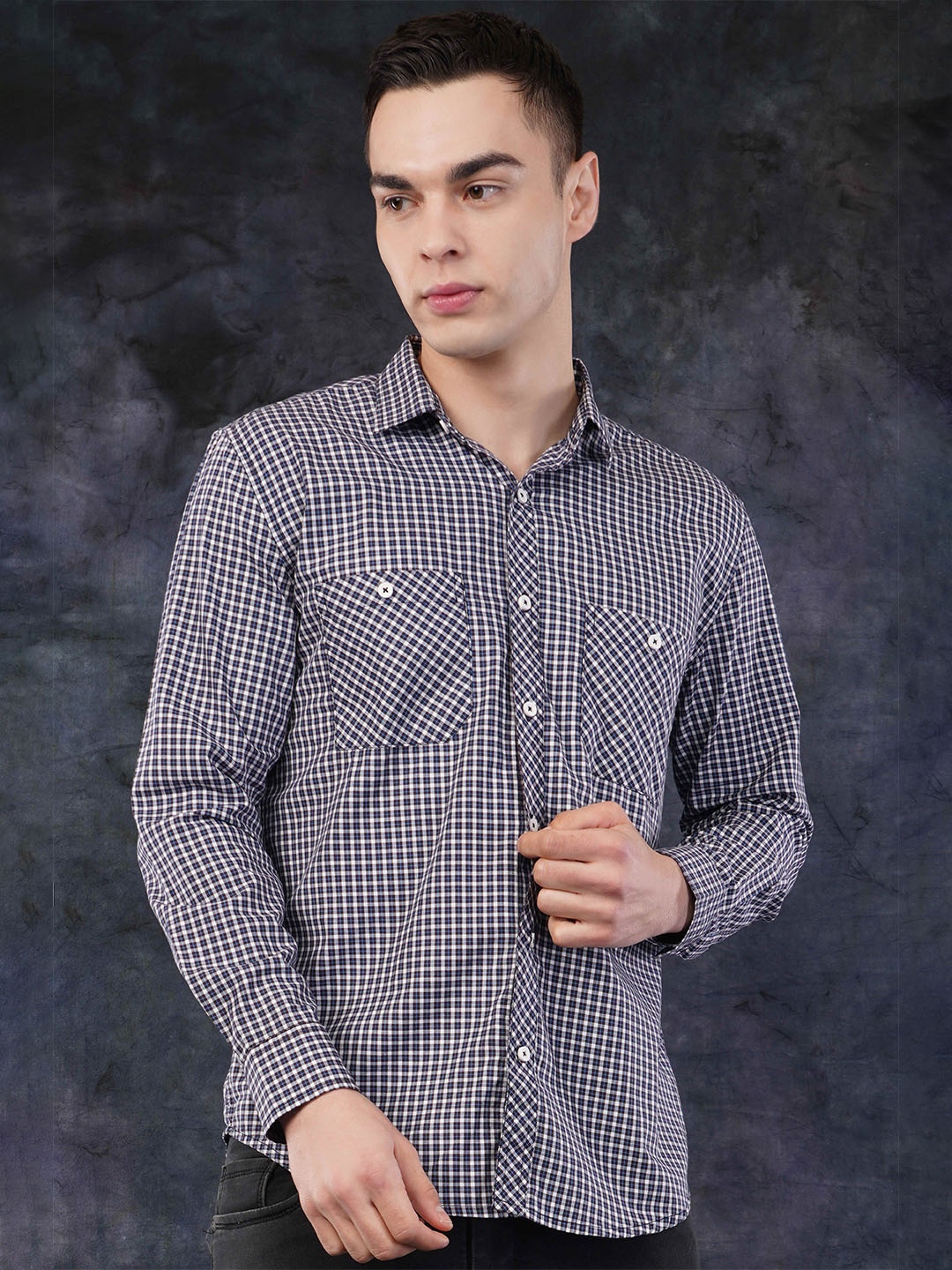 

Binioz Men Classic Fit Spread Collar Micro Checked Cotton Casual Shirt, Navy blue