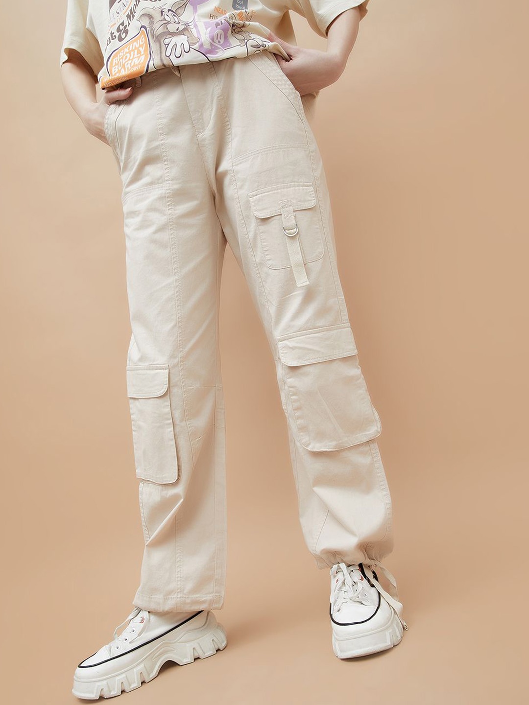 

Ginger by Lifestyle Women Cargos Trousers, Beige
