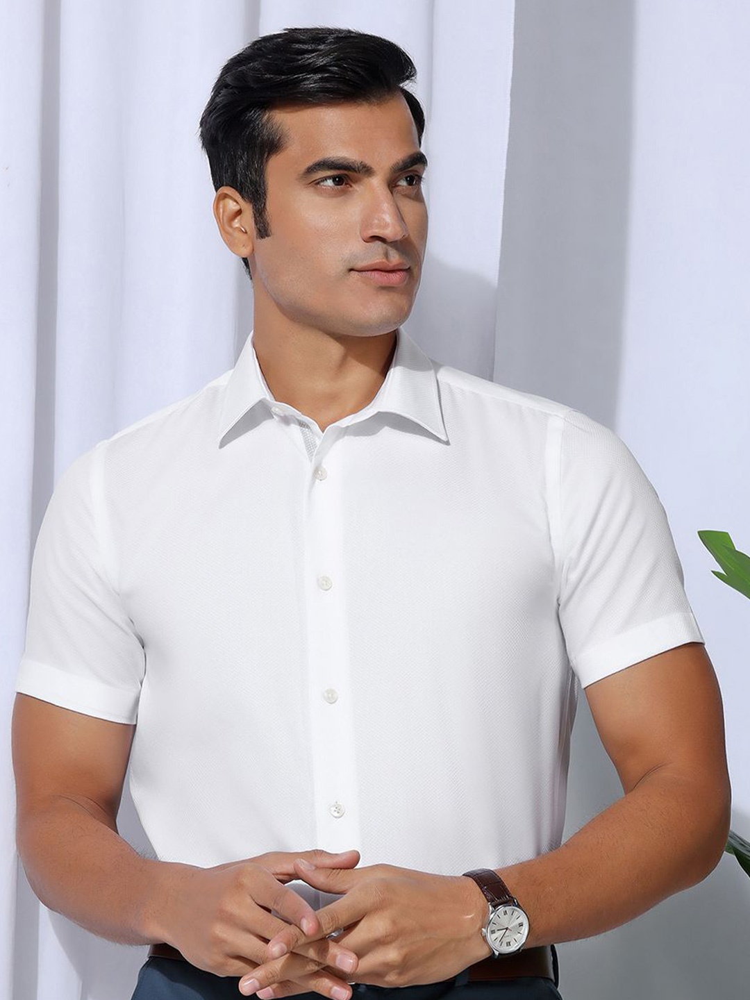 

Blackberrys Men Slim Fit Opaque Casual Shirt, White