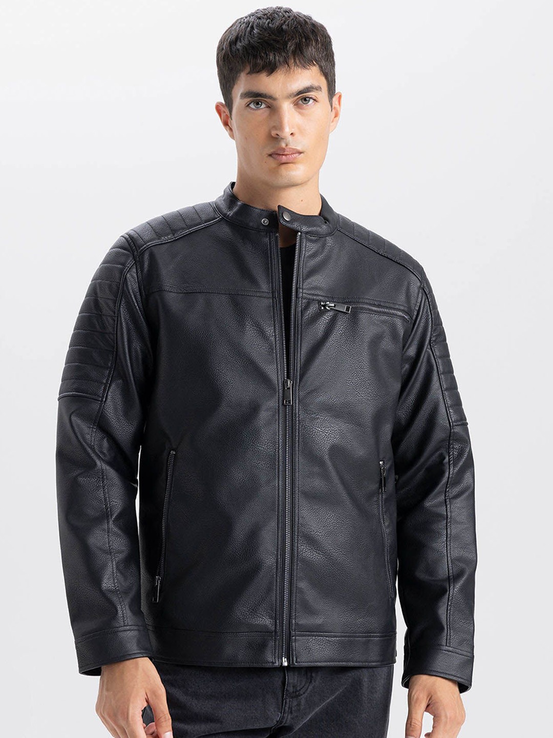 

DeFacto Men Mock Collar Solid Casual Leather Jacket, Black