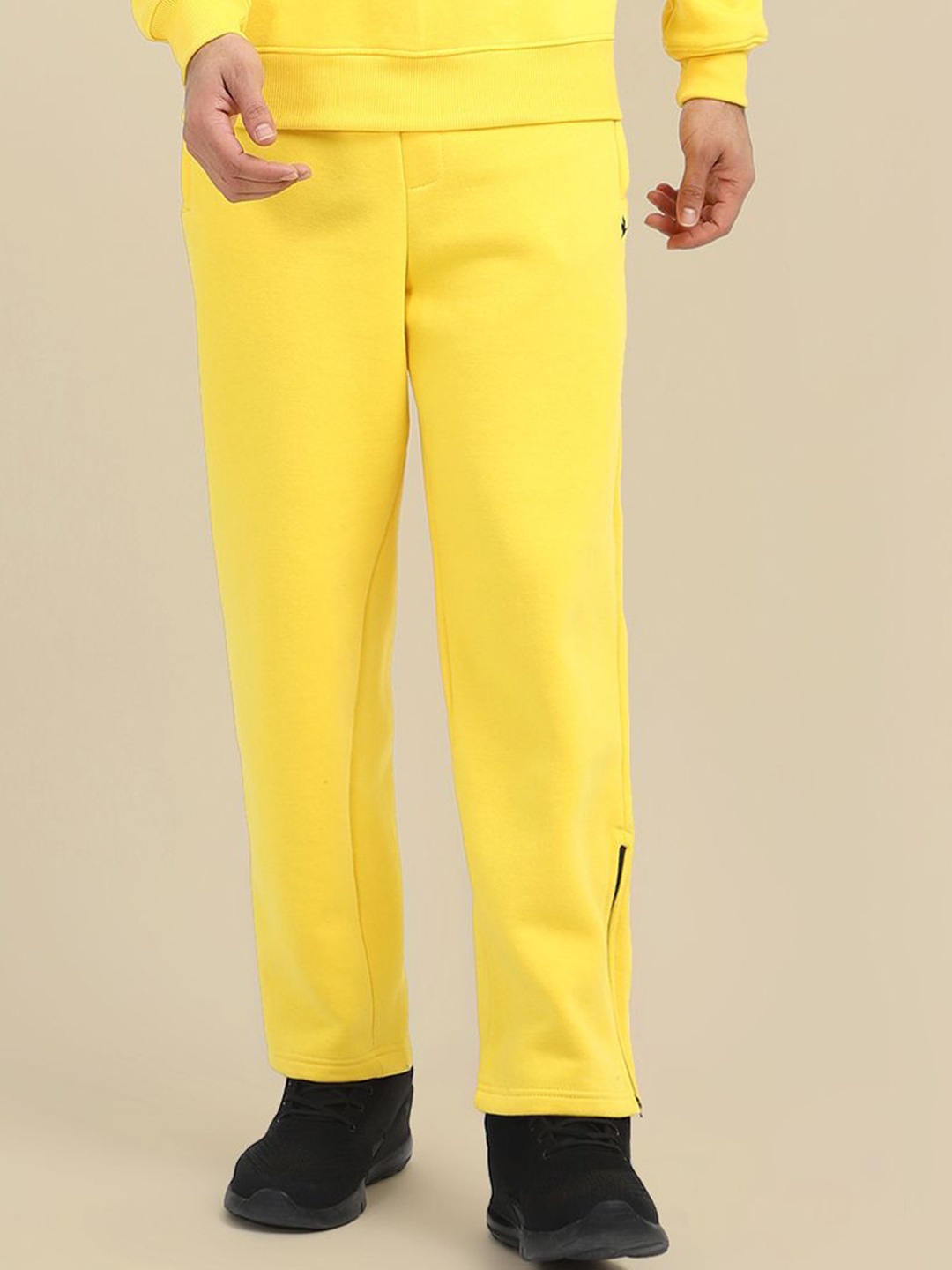 

AMSWAN Men Regular Fit Cotton Mid-Rise Track Pant, Yellow