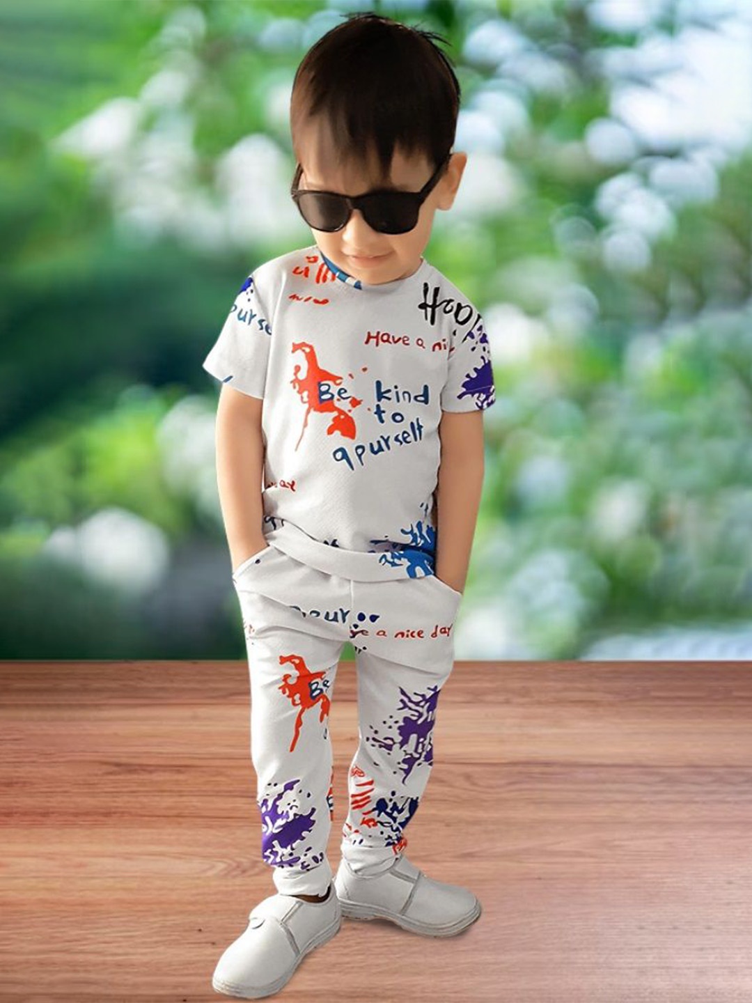 

HEERALI FASHION Kids New Basics Printed Round Neck T-shirt With Trouser, White