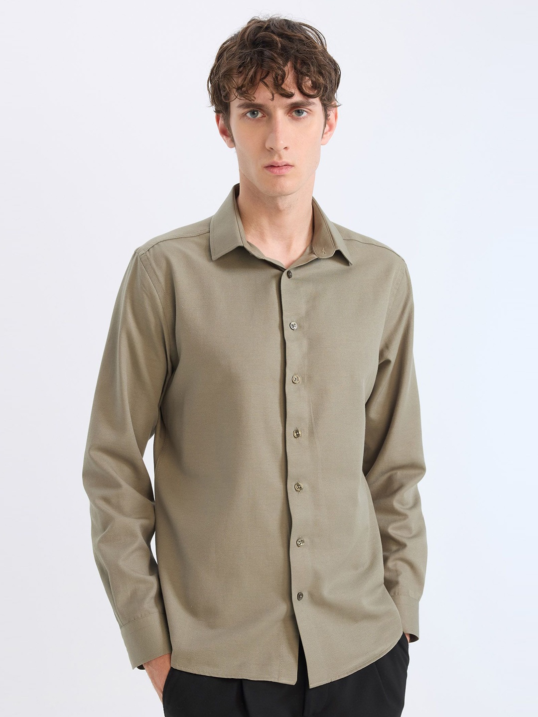 

DeFacto Men Opaque Casual Shirt, Na