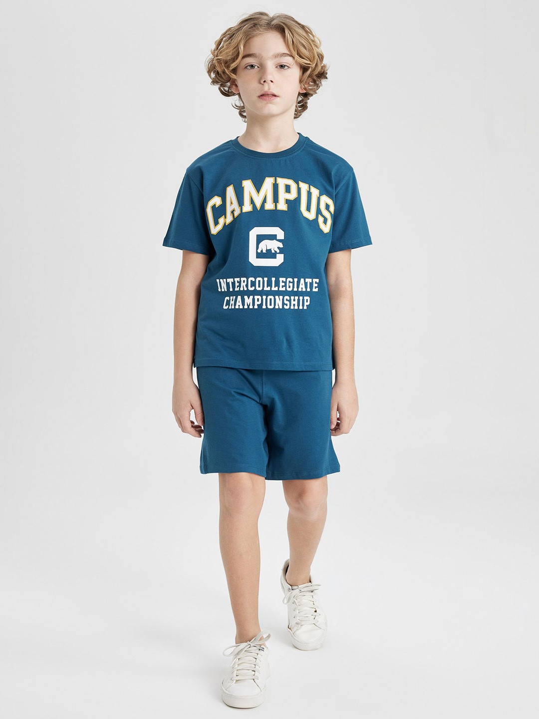 

DeFacto Boys Printed Round Neck Pure Cotton T-shirt With Shorts, Blue