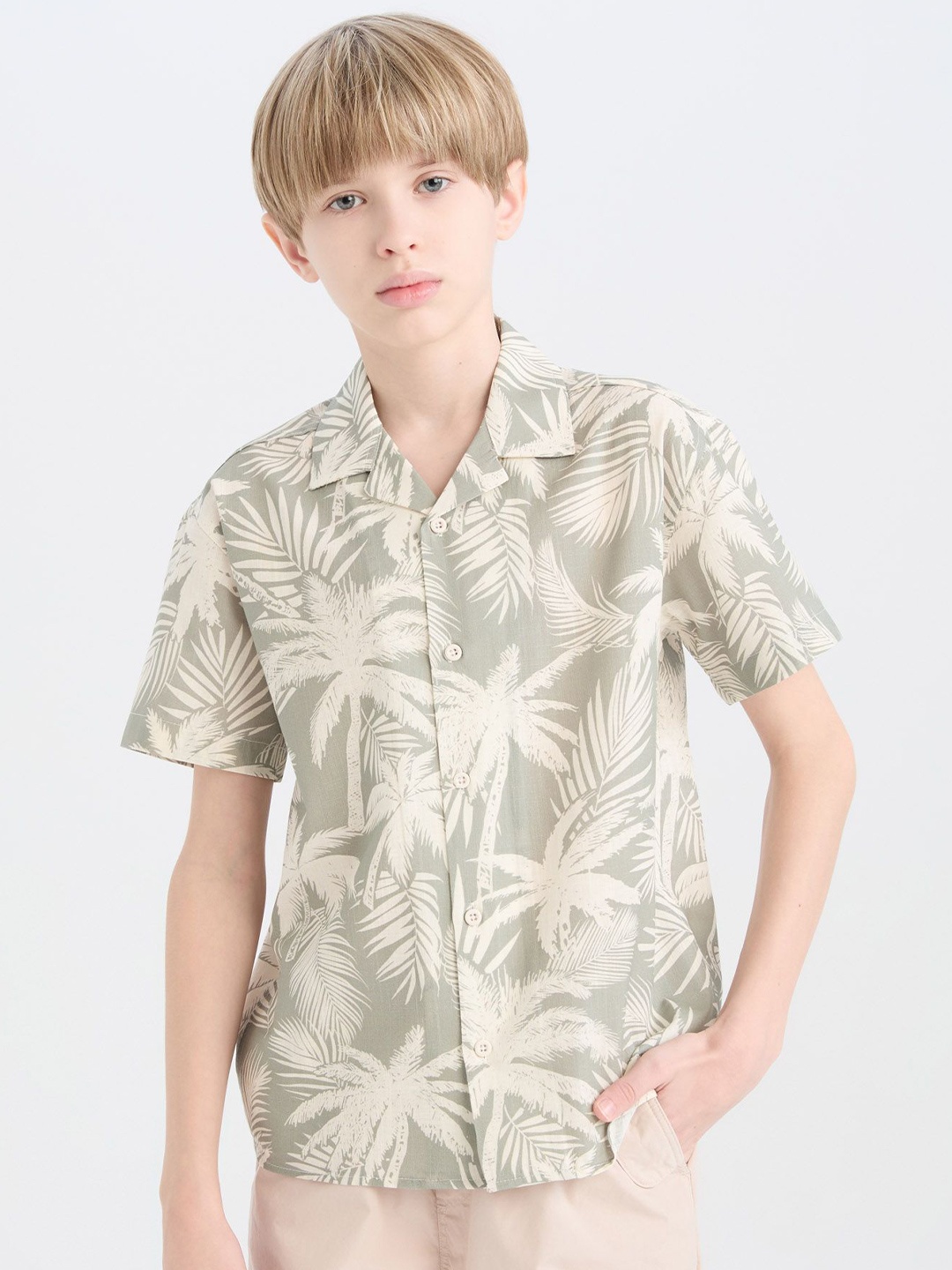 

DeFacto Boys Cuban Collar Floral Printed Cotton Casual Shirt, Beige