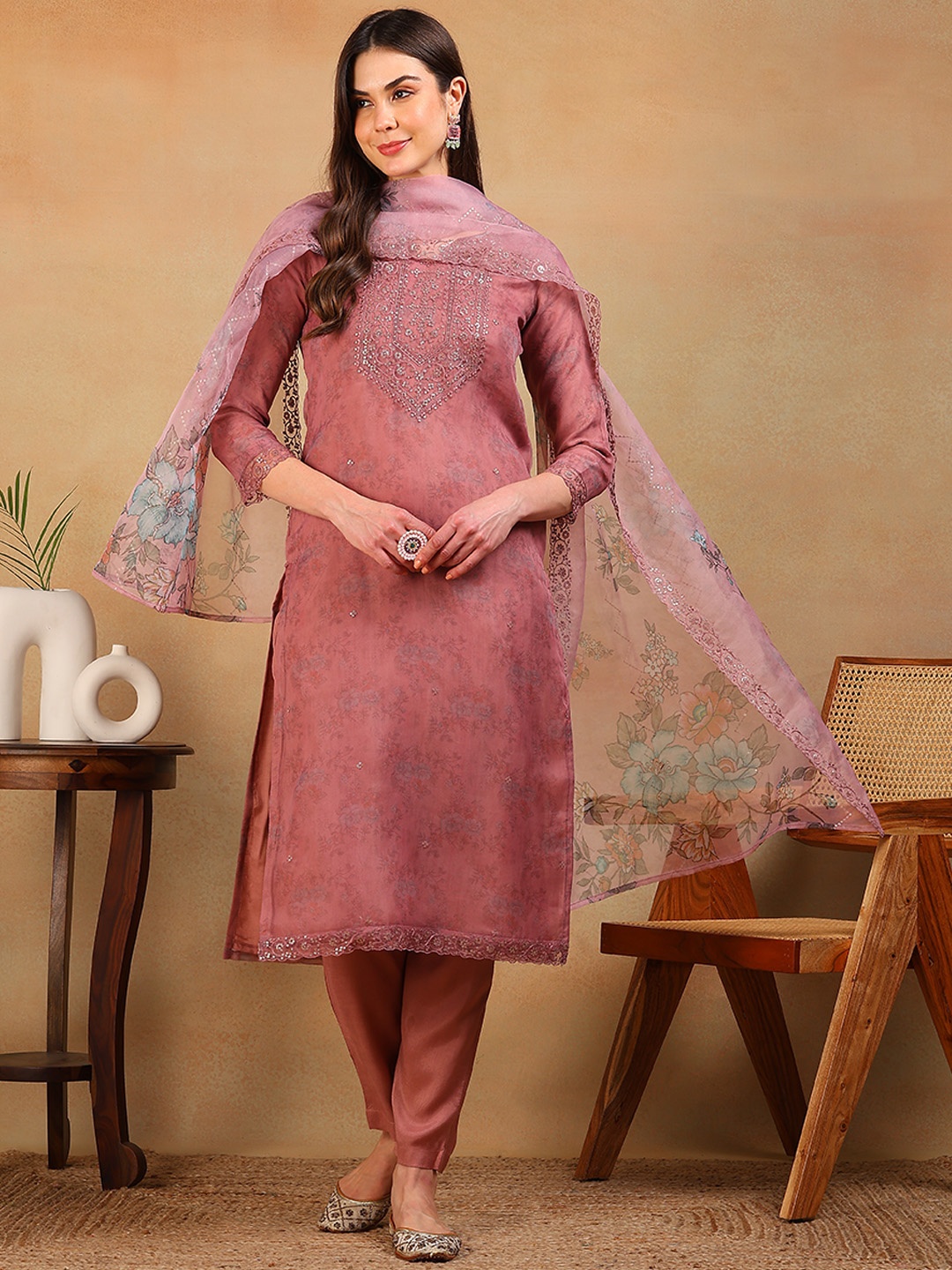 

KALINI Floral Printed Sequinned Organza Straight Kurta With Trousers And Dupatta, Mauve