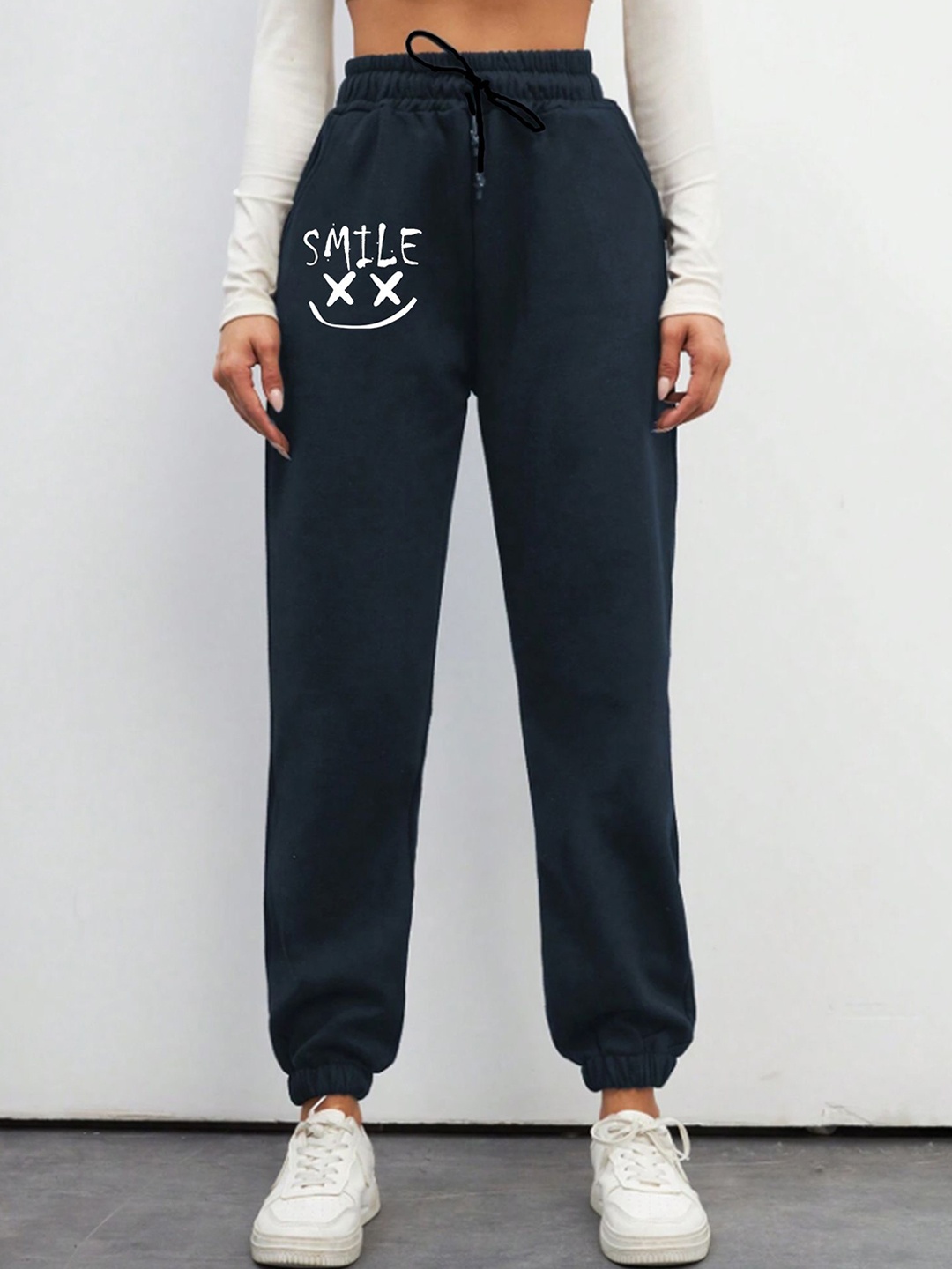 

SAAHASAM Women Printed Relaxed Loose Fit Joggers Trousers, Navy blue