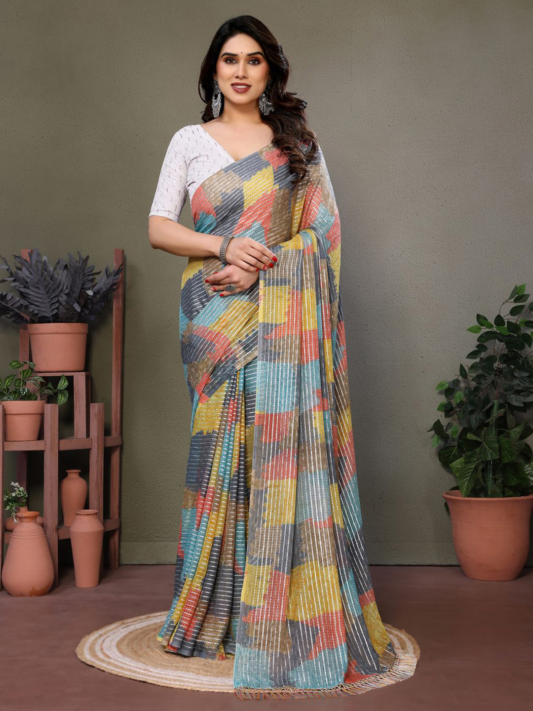 

DIVASTRI Pure Georgette Block Print Saree, Grey
