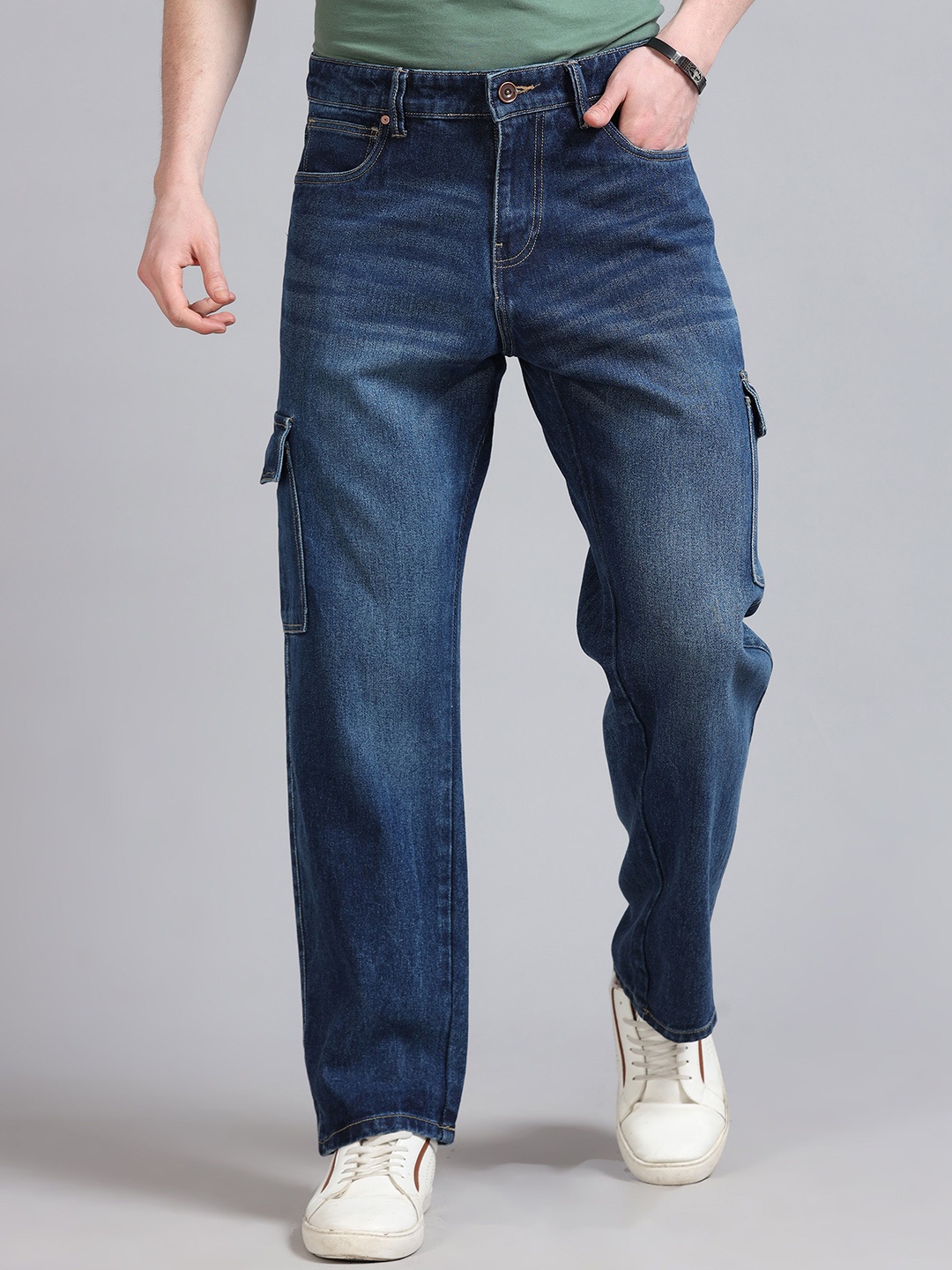 

The Roadster Lifestyle Pure Cotton Straight Fit Jeans, Blue