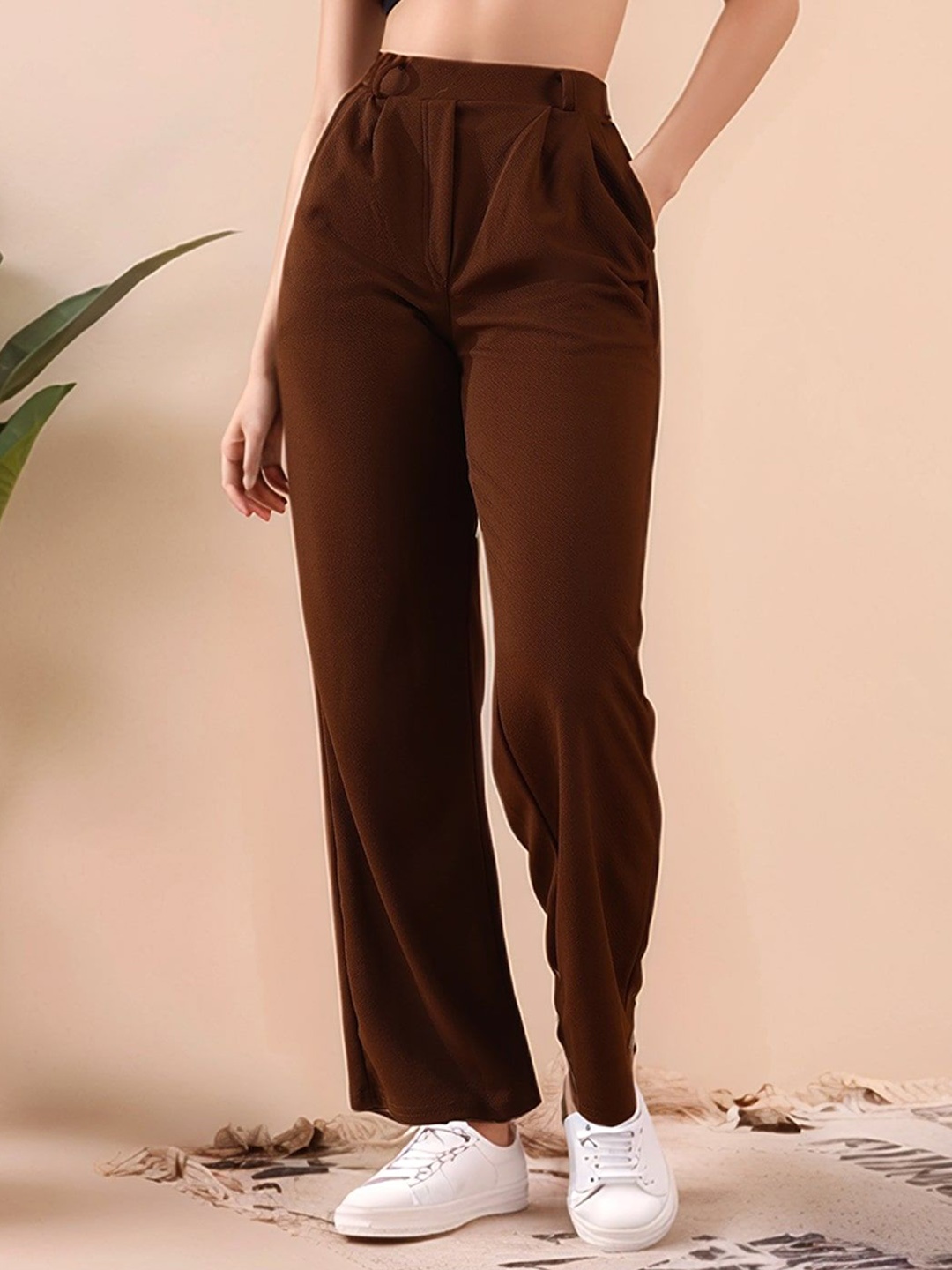 

Mast & Harbour Women Classic High-Rise Pleated Trousers, Coffee brown