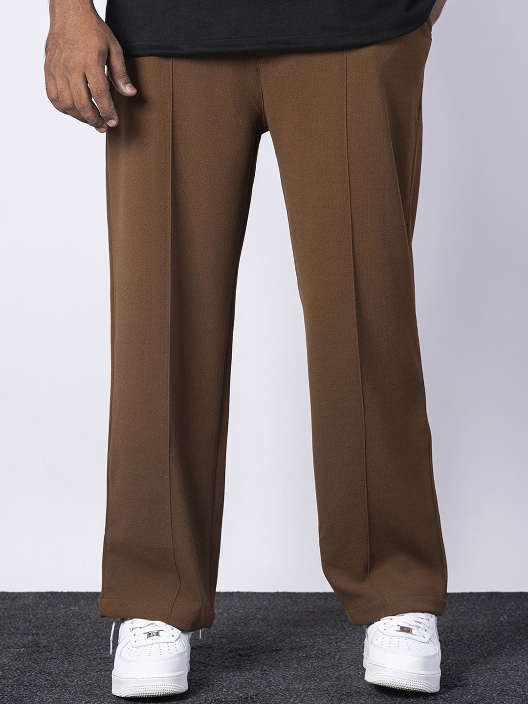 

HOP HEAD Men Cotton Mid-Rise Trousers, Brown