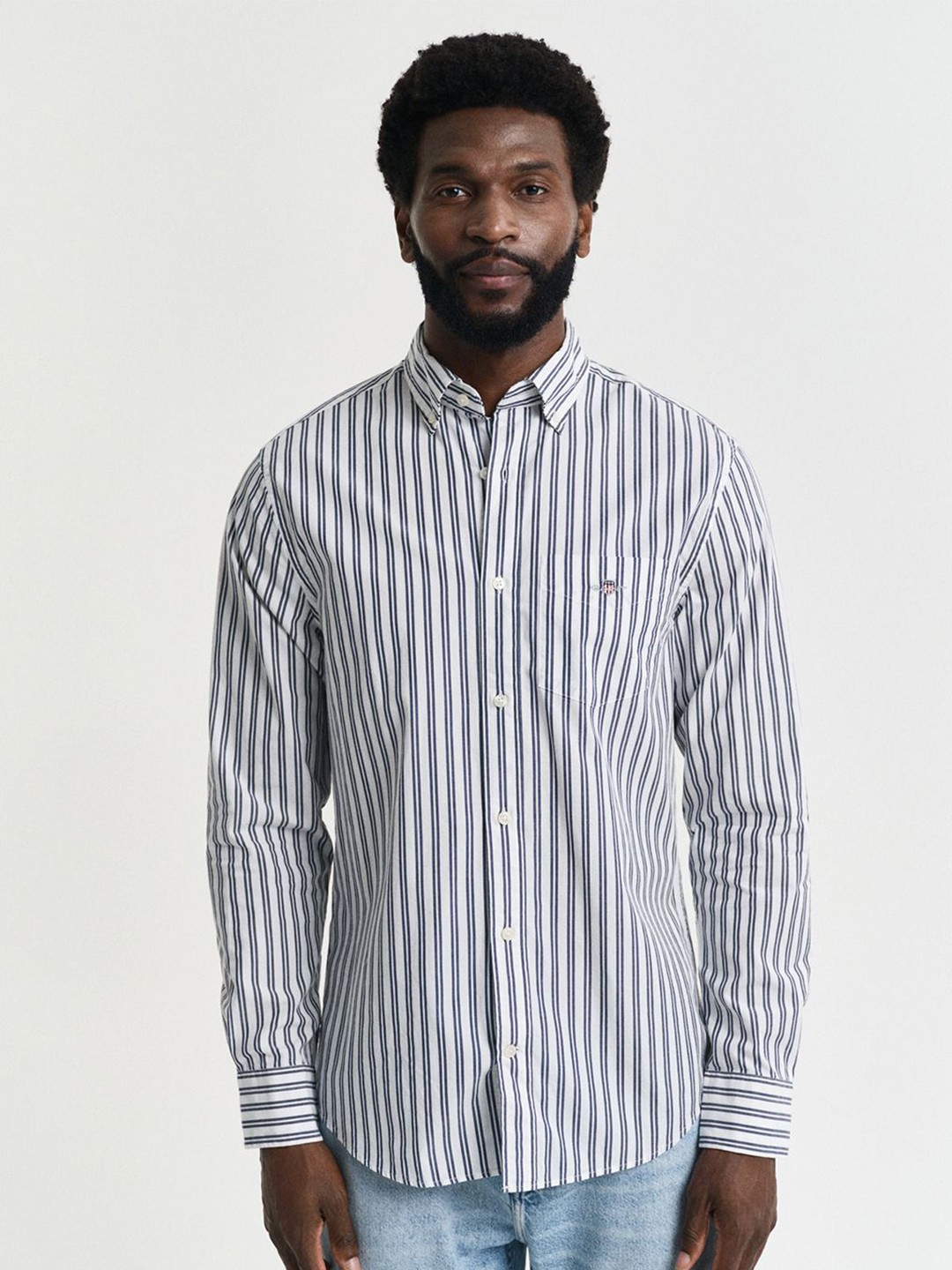 

GANT Men Button-Down Classic Poplin Striped Cotton Shirt, White