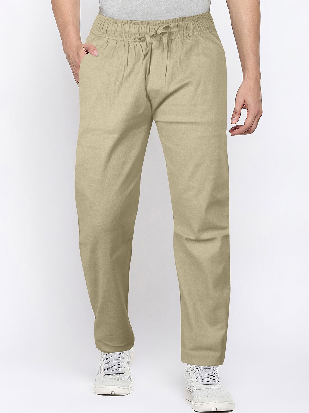 

Jb Just BLACK Men Relaxed Loose Fit Trousers, Beige