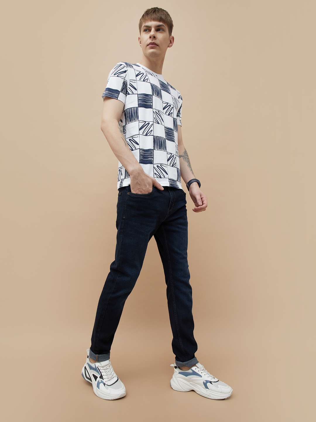 

Fame Forever by Lifestyle Men Tapered Fit Mid-Rise Cotton Jeans, Blue