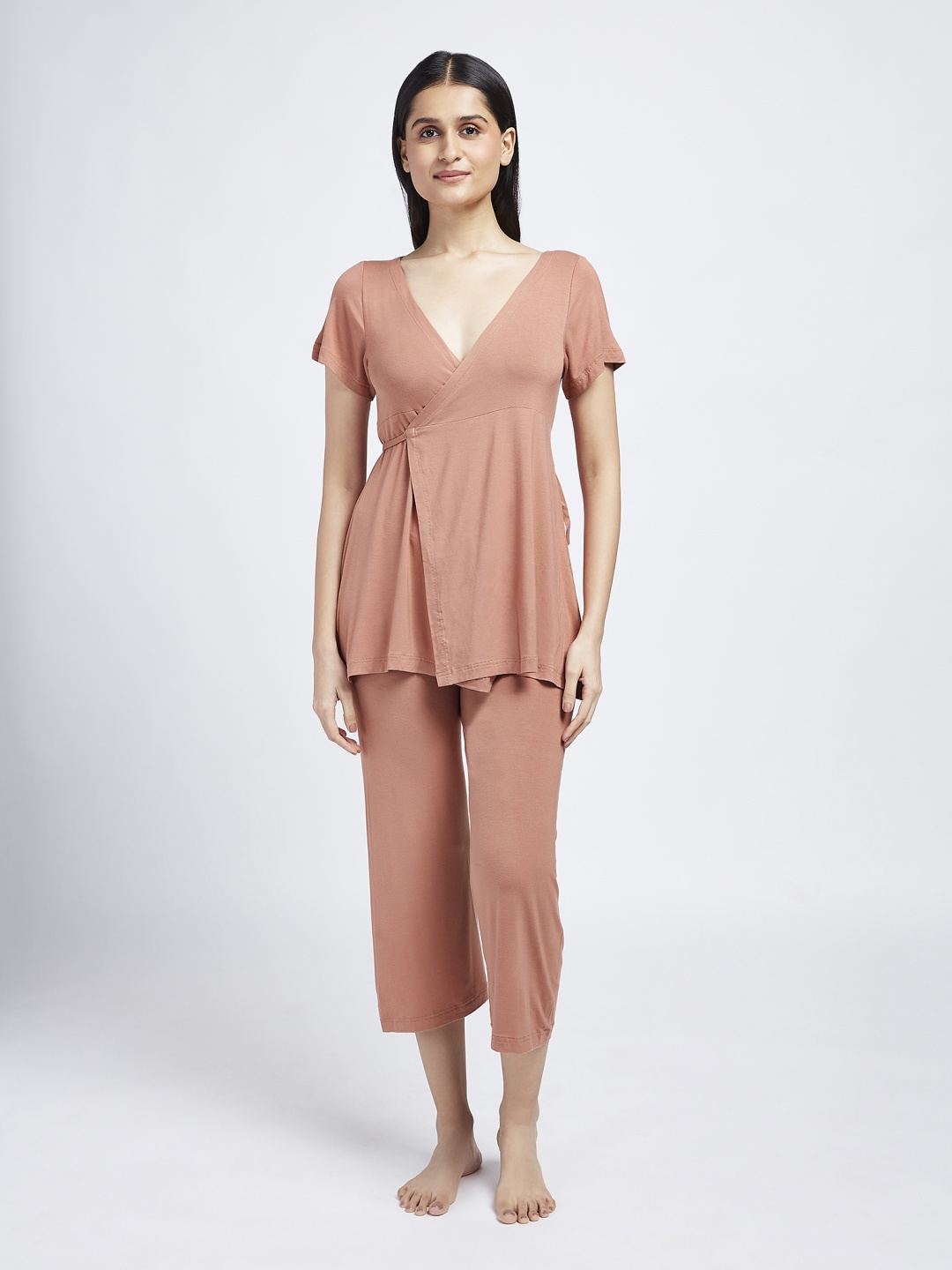 

Block Hop Maternity V-Neck Top & Trouser, Rose gold