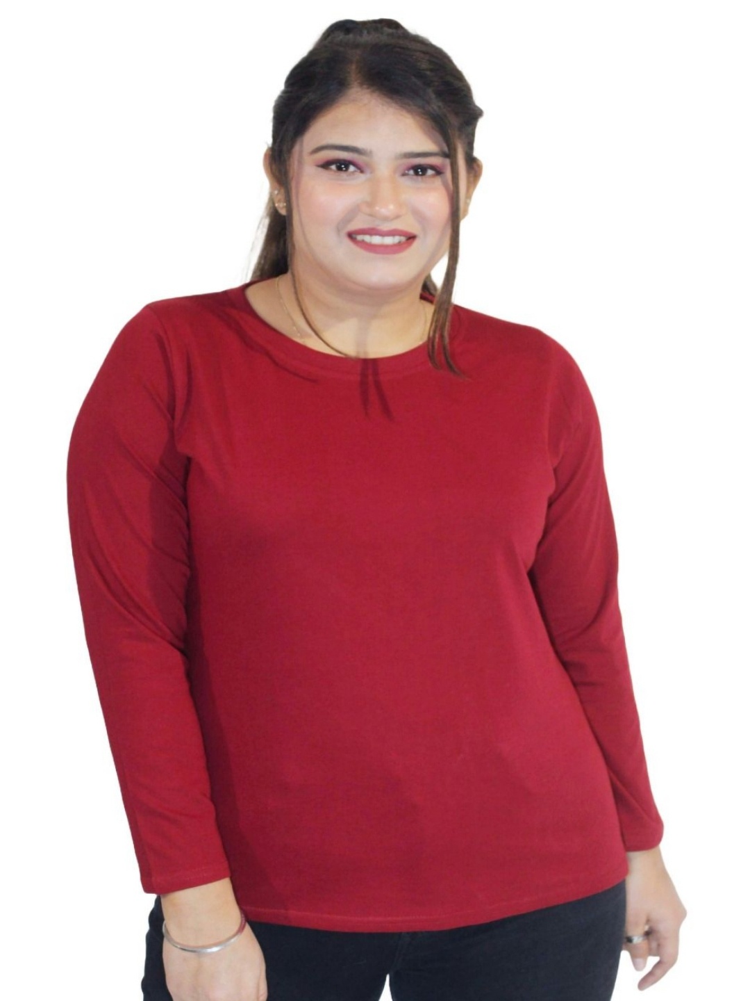 

PINK SHELL Women Solid Round Neck Cotton T-shirt, Maroon