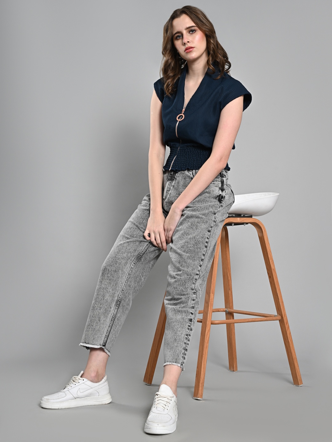 

IZEL Women Heavy Fade Mom Fit Cropped Jeans, Grey