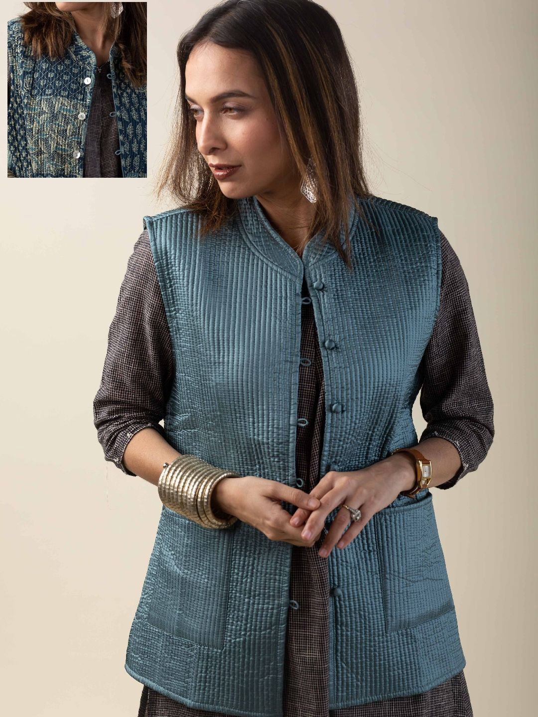 

KUSVAA Women Mandarin Collar Floral Self Design Silk Ethnic Reversible Tailored Jacket, Teal