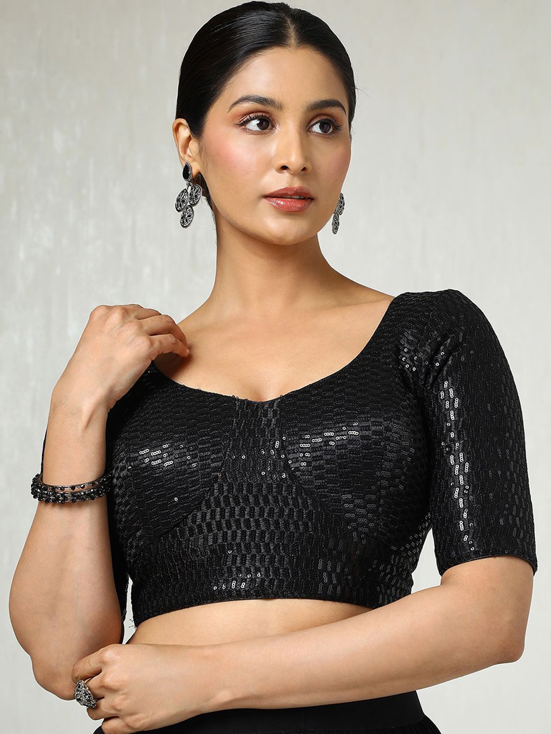 

Soch Embellished V Neck Padded Saree Blouse With Sequins, Black