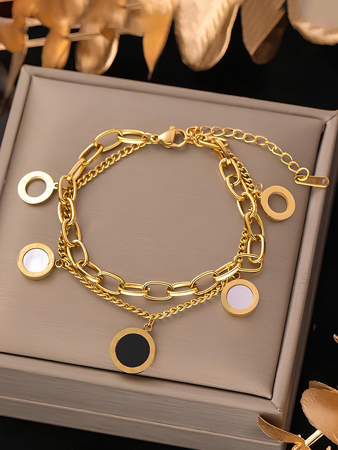 

KARISHMA KREATIONS Women Gold-Plated Bracelet