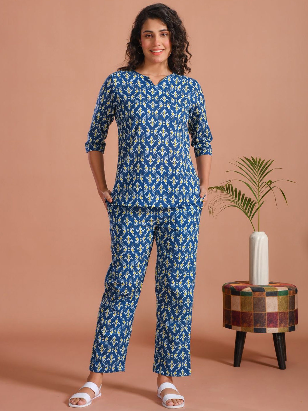 

SANSKRUTIHOMES Printed Pure Cotton Top With Trousers Co-Ords, Blue