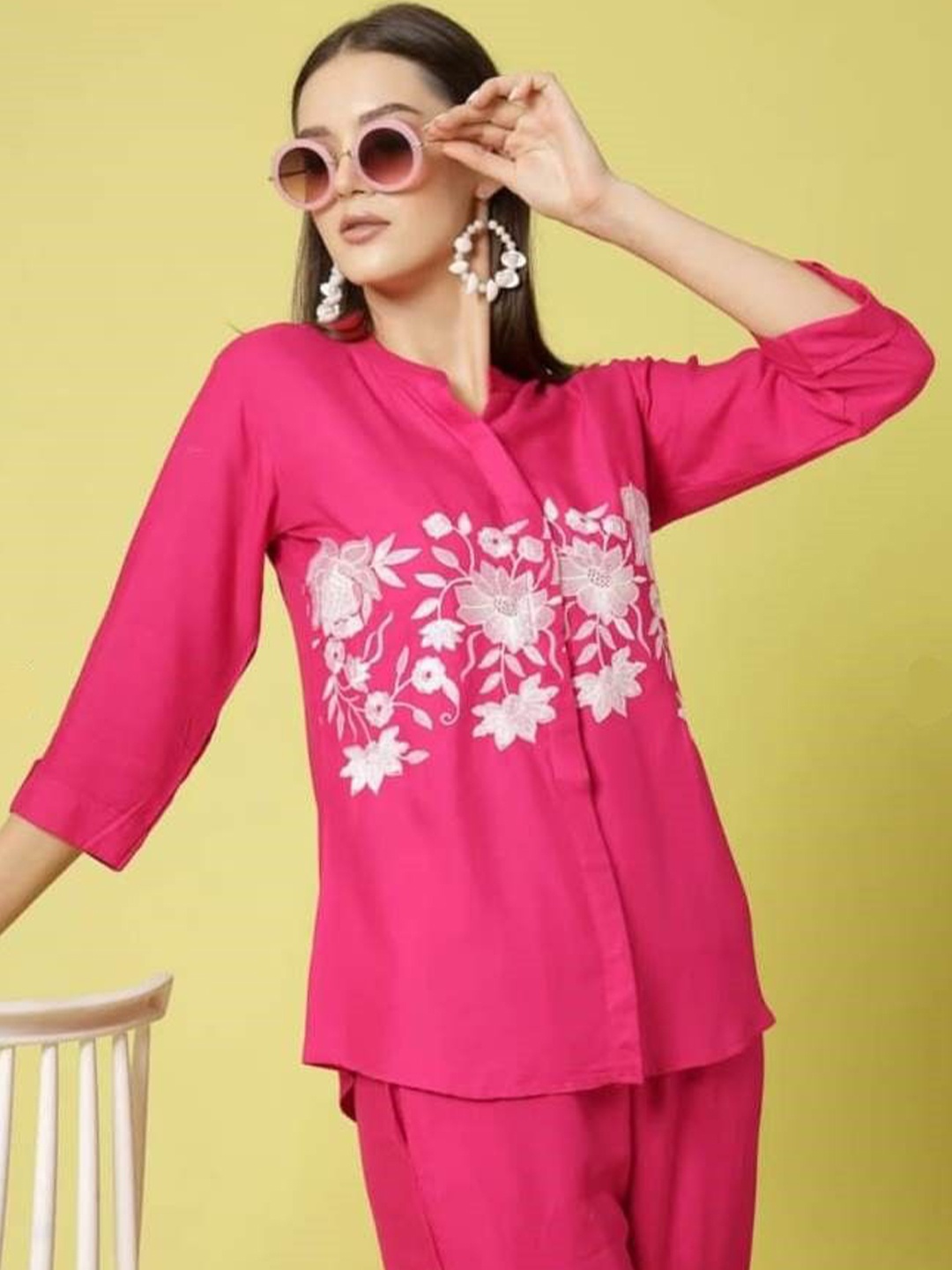 

CORSICA Mandarin Collar Embroidery Cotton Top, Pink