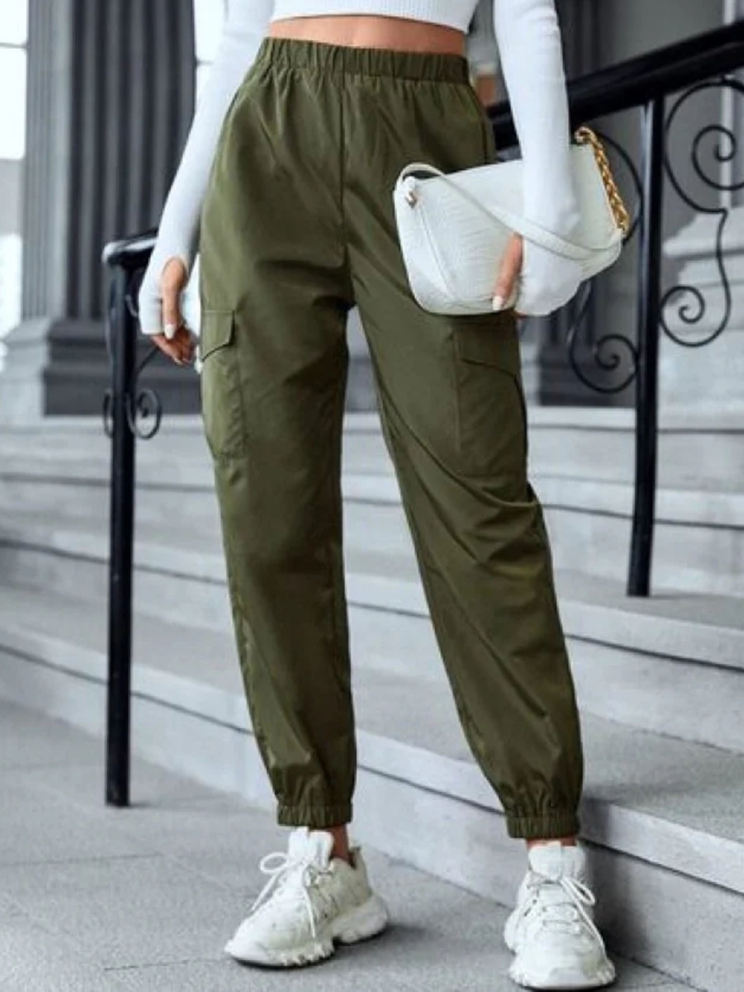 

SHINE N SHOW Women Relaxed Travel Features High-Rise Cotton Joggers, Green
