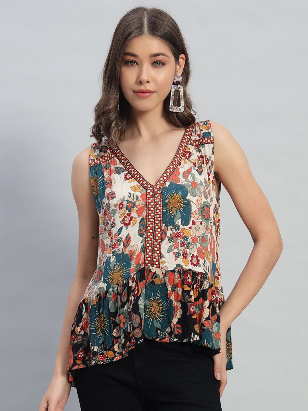 

VELDRESS Floral Print Crepe Top, Multi