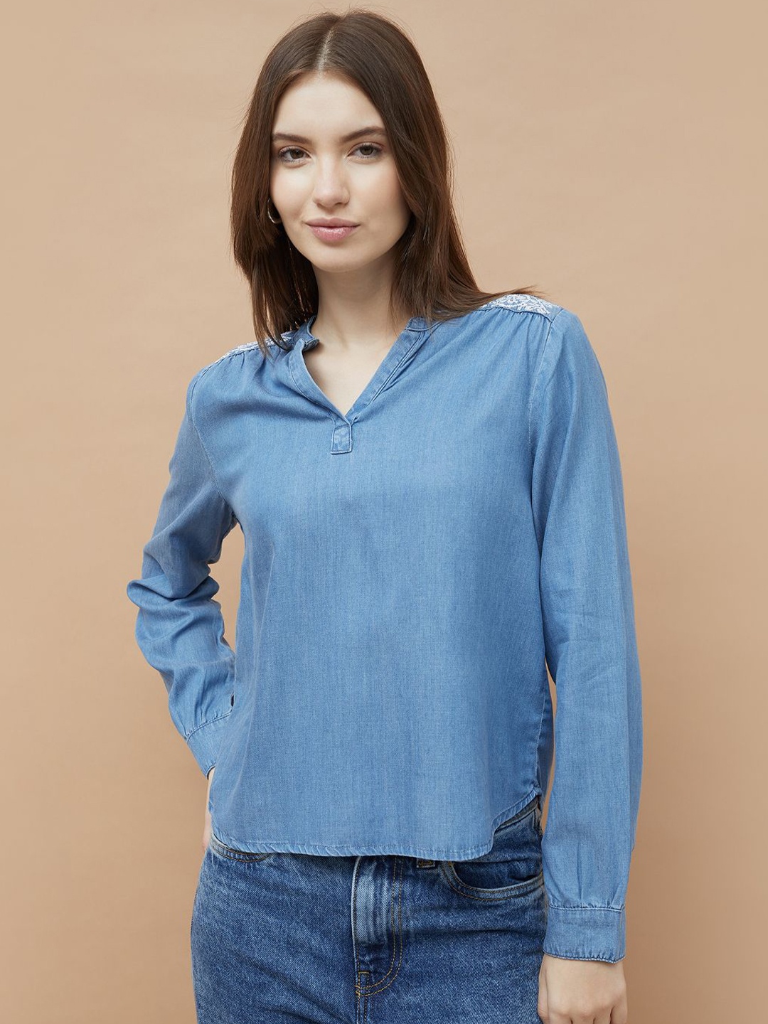 

Fame Forever by Lifestyle Women Mandarin Collar Top, Blue