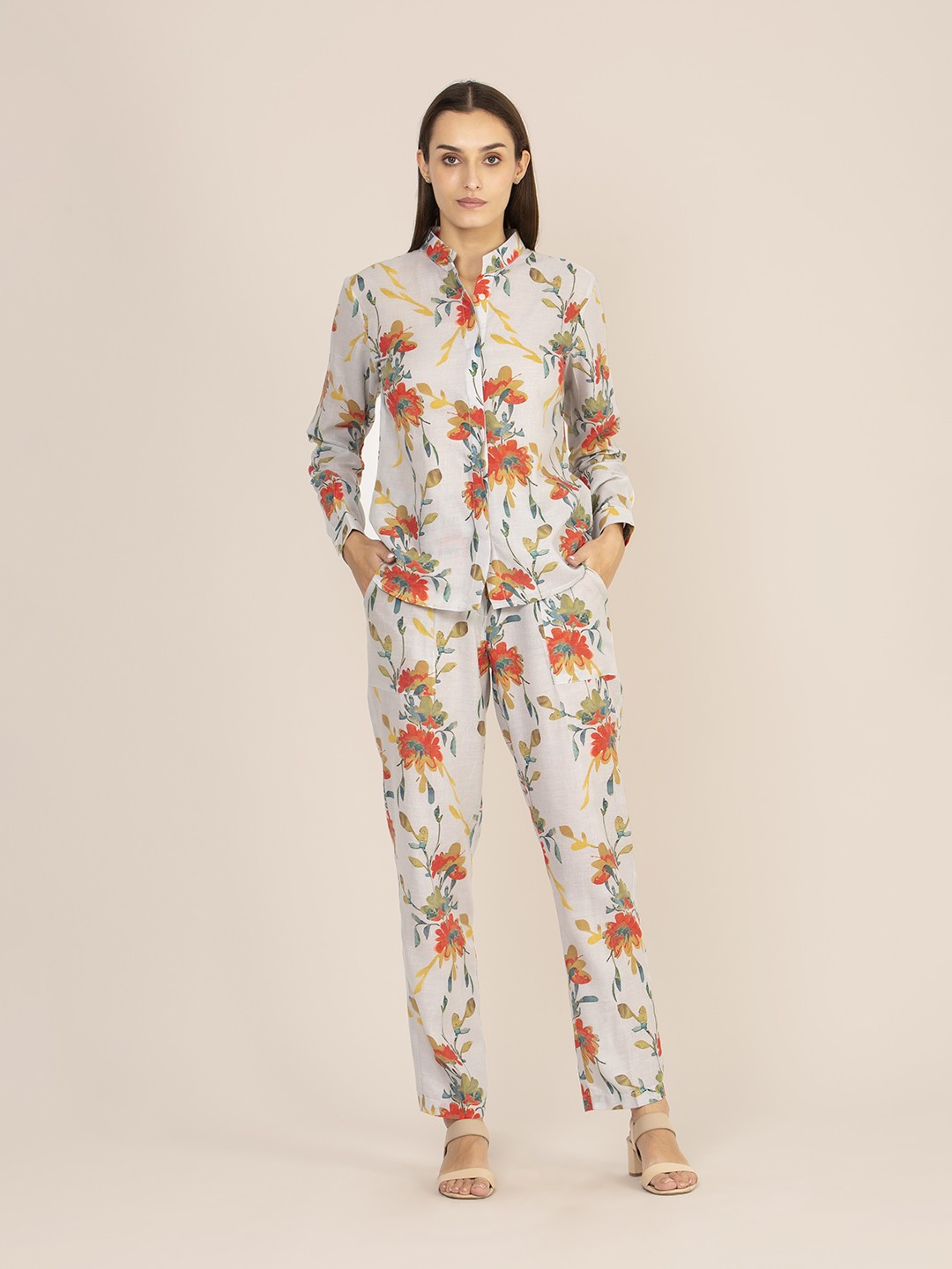 

AMSWAN Floral Printed Mandarin Pure Cotton Collar Shirt With Trousers, Grey