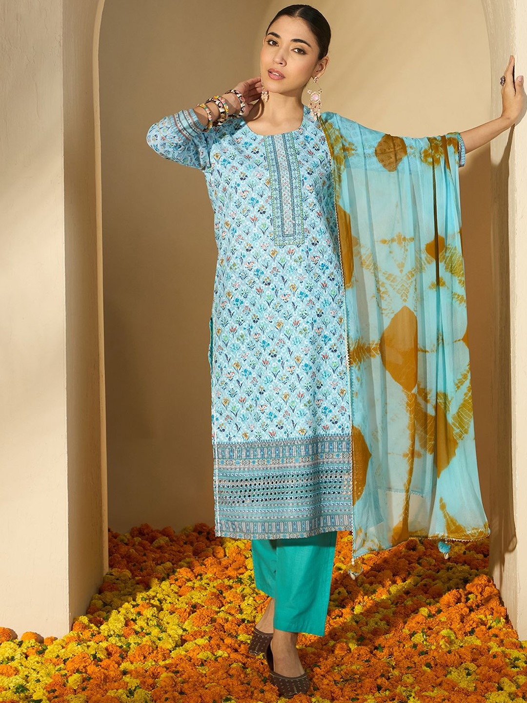 

BANDIA Women Printed Regular Sequinned Kurta with Trousers & With Dupatta, Blue