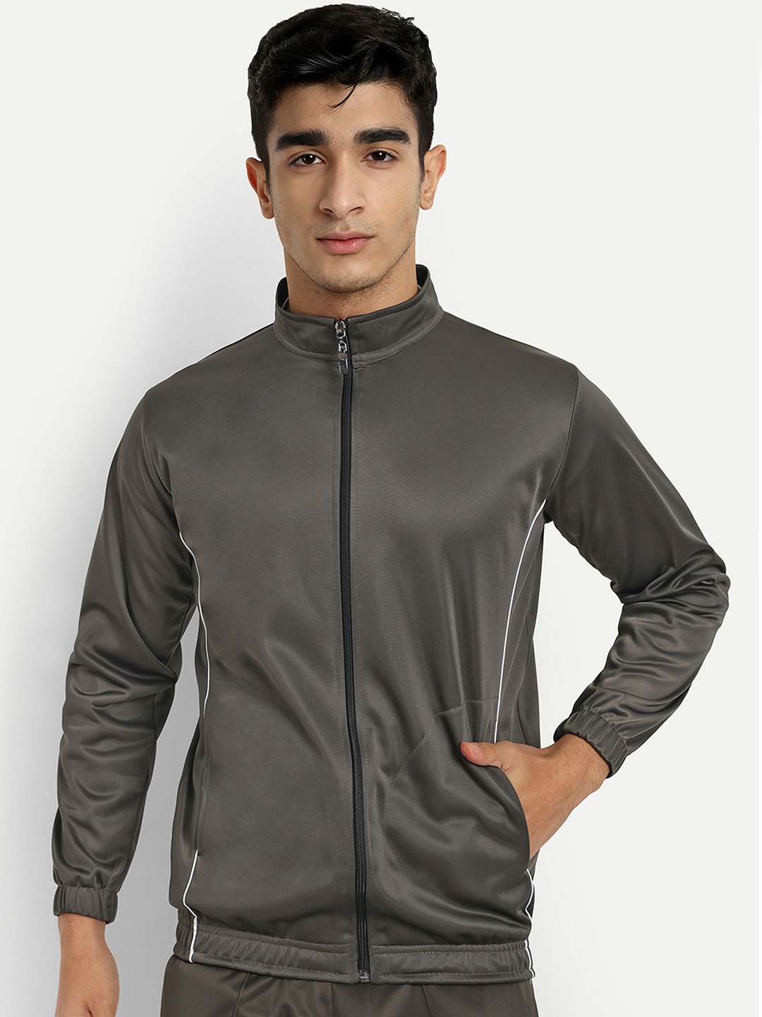 

ESTRO Men Mock Collar Solid Sports Lightweight Bomber Jacket, Grey